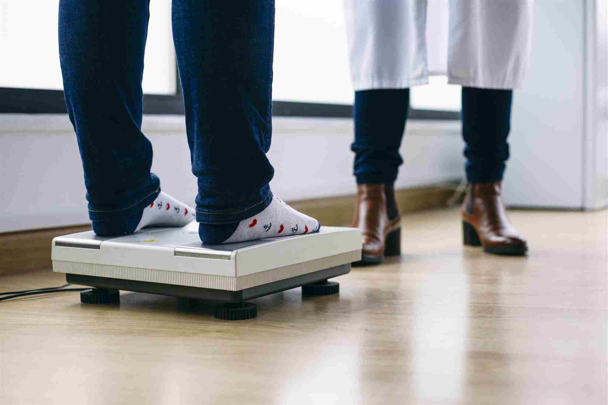 Proporcionado por Verywell Health Opiniones divididas sobre la obesidad como enfermedad