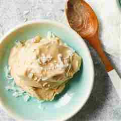 Helado de plátano y mantequilla de maní de 2 ingredientes