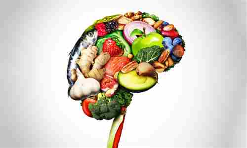 Comer alimentos con estos nutrientes clave ralentizará drásticamente el envejecimiento cerebral